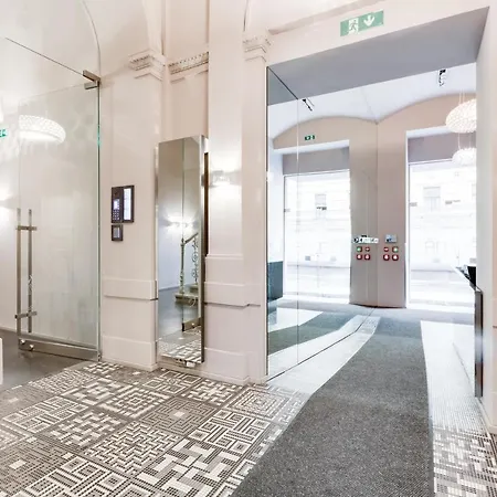Royal In The Heart Of Appartement Prague