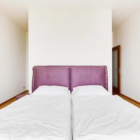 Rezidence Kavci Hory Apartment *