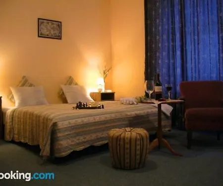 Columbo Hotel 3*