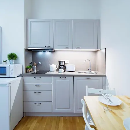 Apartamento Modern Pricna 4 *