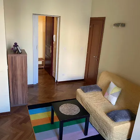 Glory On Legerova Apartment