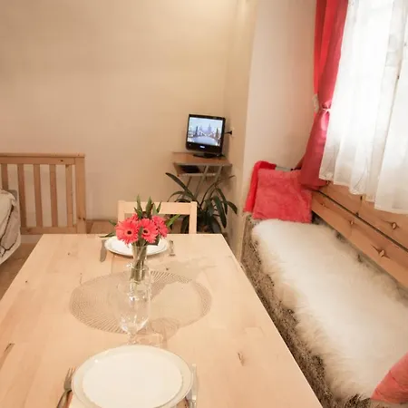 Apartment Loretanska *