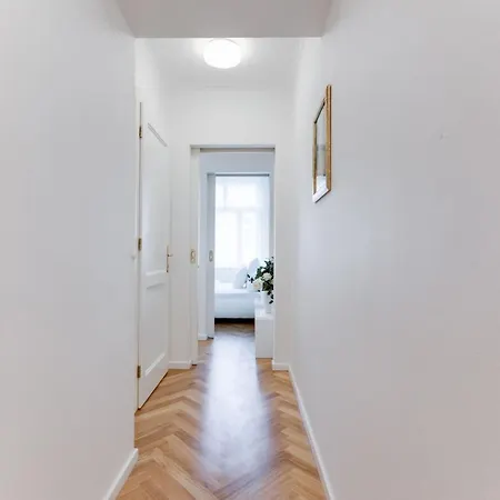 Apartment Friendly In