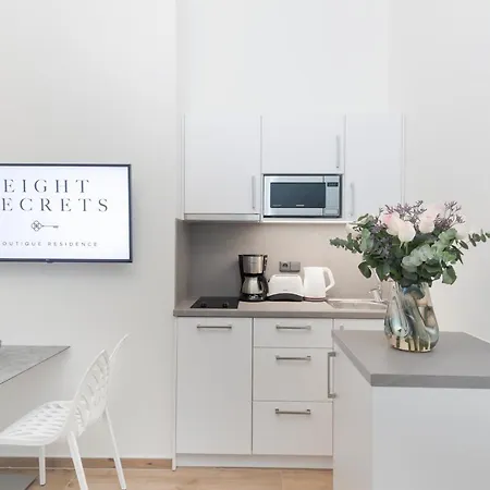 Aparthotel Eight Secrets Boutique By Dwellfort 4*