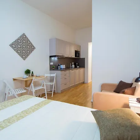Modern Pricna 4 Praha