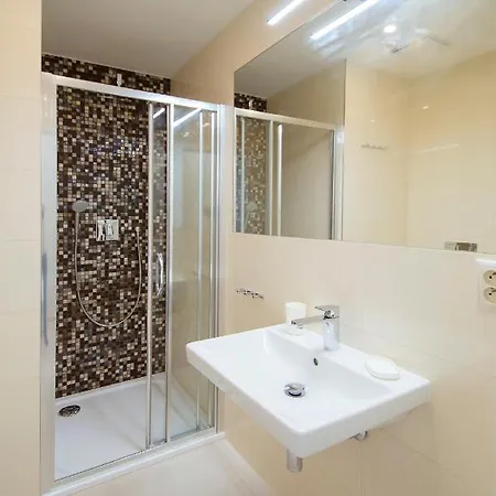 Modern Pricna 4 Apartamento Praga