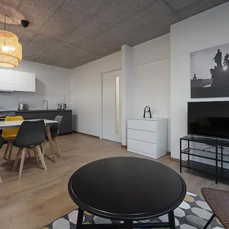Apartment 7 Ruzyne Prague