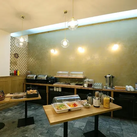 U Stare Pani - At The Old Lady 4* Prag