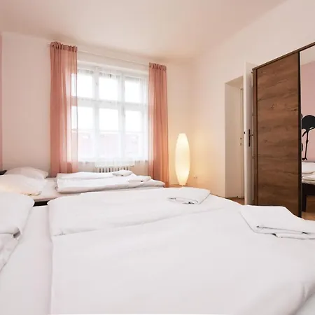 Flamingo Guest house
