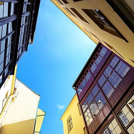 Zlata Vaha 3* Prag