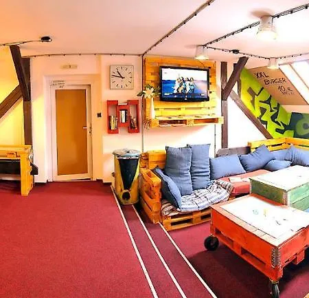 Free Zone Hostel Prague