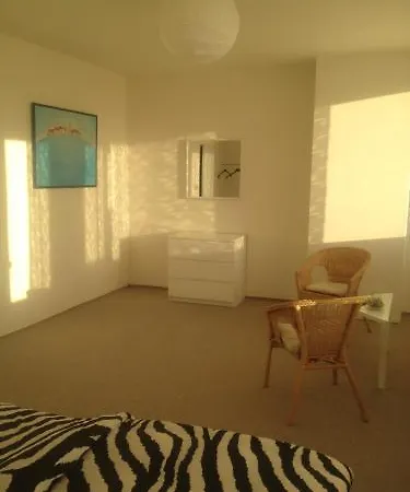 לינה וארוחת בוקר B&B Home