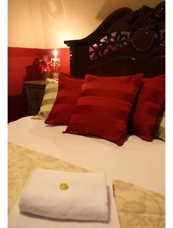 Golden Age Otel