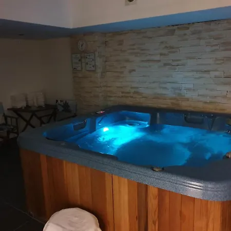 Hotel Galaxie 4*