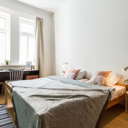Apartment Jeseniova *