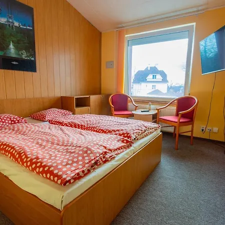 Skolicka Hotel 2*