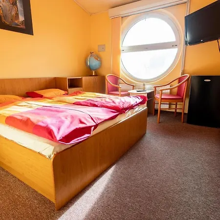 Skolicka Hotel Prague