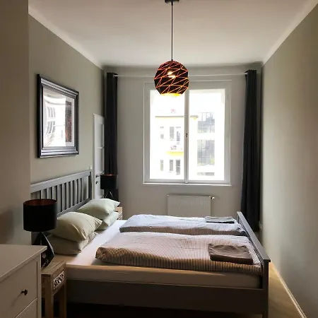 Apartment Flora *