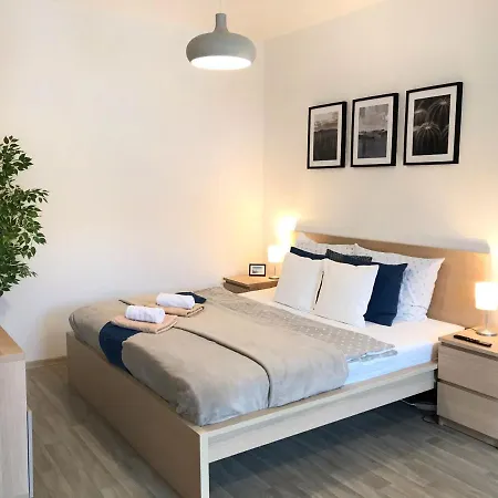 Apartment Qik *