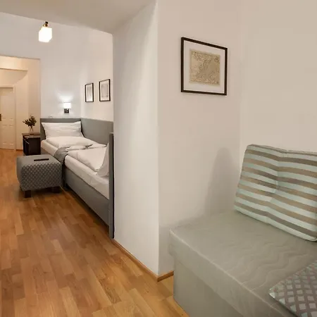 Corto Old Town Hotel