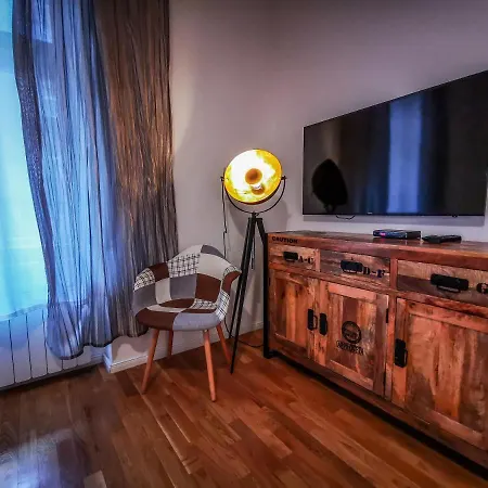 Ondrickova Apartment *