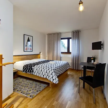 Wolf Hotel 3*