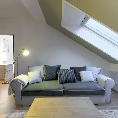 Ruzova Spot Apartment Prague