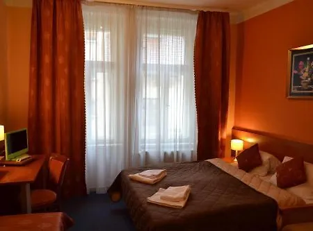 Aladin Hotel 3*