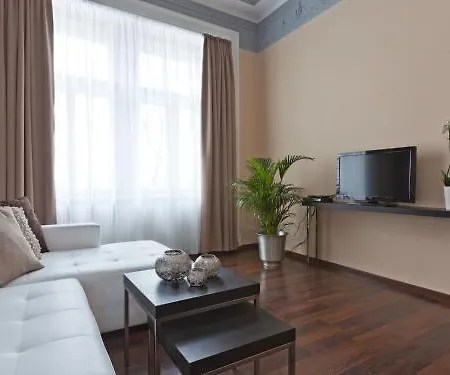 Prague Holiday Apartments Aparthotel 4*