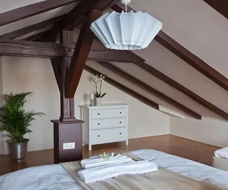 Prague Holiday Apartments Aparthotel