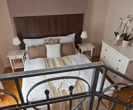 Prague Holiday Apartments Aparthotel