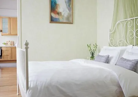 Aparthotel Almandine