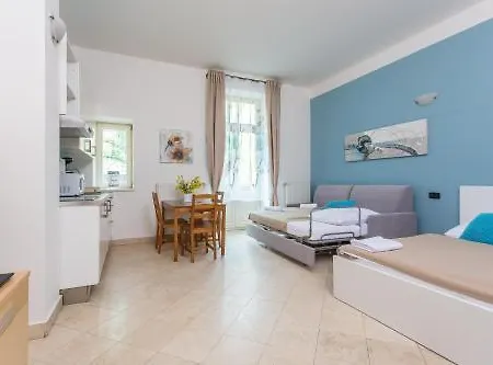 Legerova 33 Hotel Prague