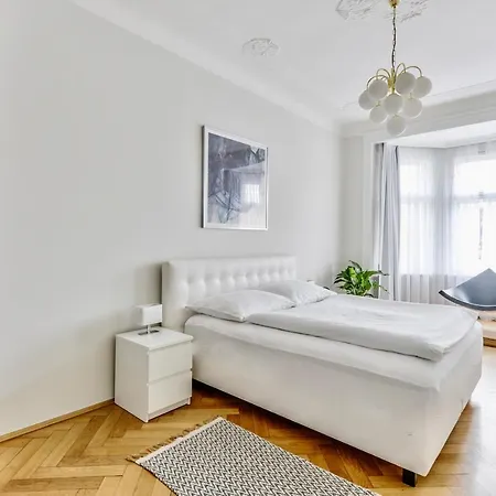 Apartment Art Nouveau Old Town *
