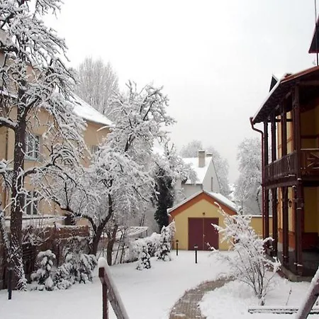 Alpin Avion Hotel 3*