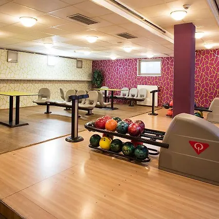Academic & Congress Centre Hotel 4*