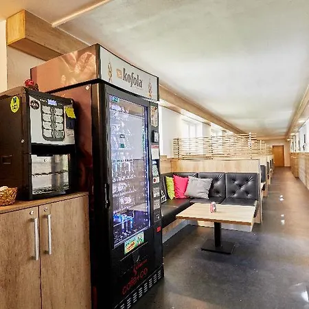University Hotel Hotel Praga
