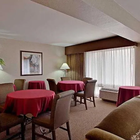 Amadeus Otel 3*