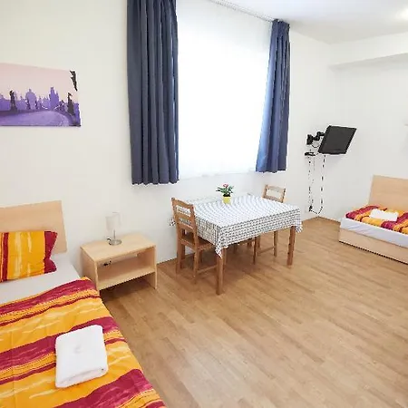 University Hotel Hotel Praga