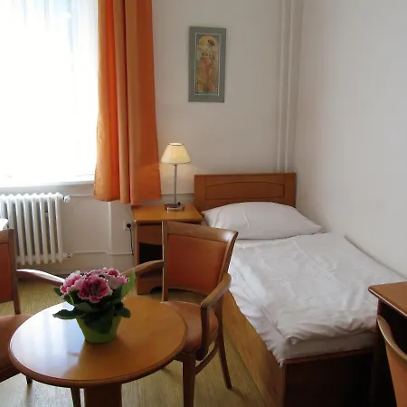 Jana - Domov Mladeze Guest house Prague