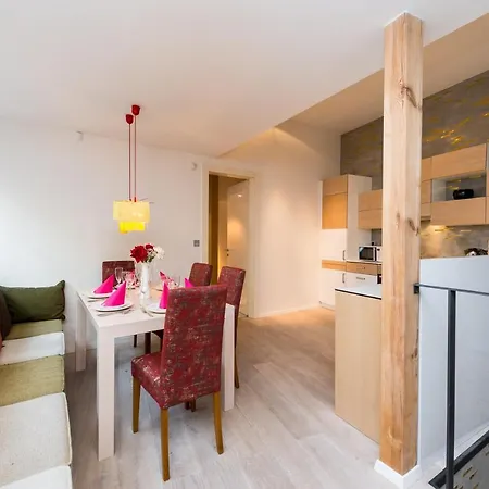 Empirent Beautiful Duplex Apartment Prague