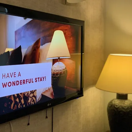 Agnes Hotel 4*