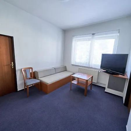 Astra Hotel 3*