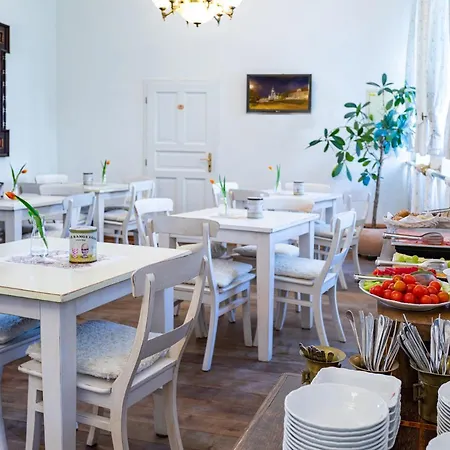 Loreta Hotel