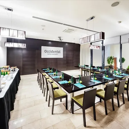 Occidental Five 4* Praha