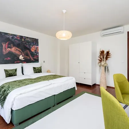 Empirent Beautiful Duplex Apartment Prague