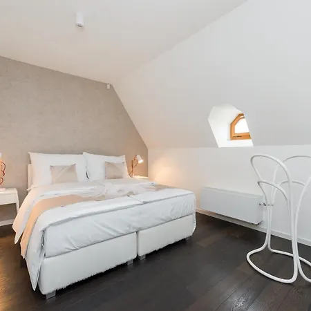 Apartment Empirent Beautiful Duplex