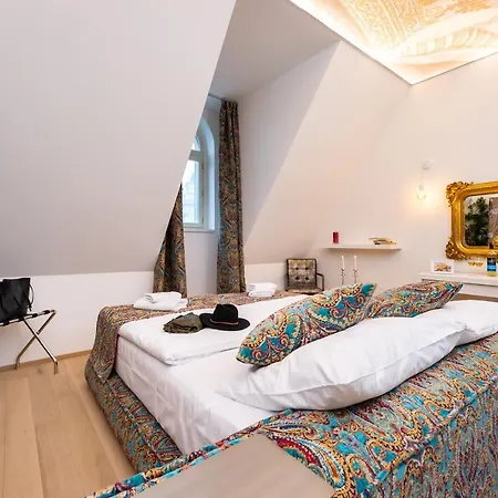 Empirent Beautiful Duplex Apartment Prague
