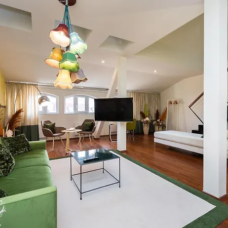 Apartment Empirent Beautiful Duplex Prague