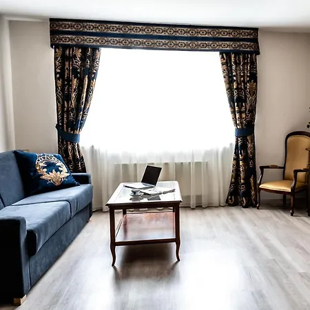Hotel Julian 4*